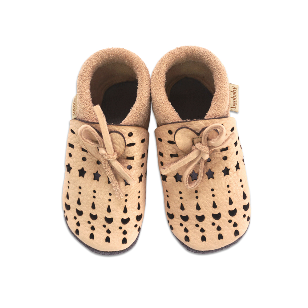 Mehki otroški čevlji Baobaby, Dots puder