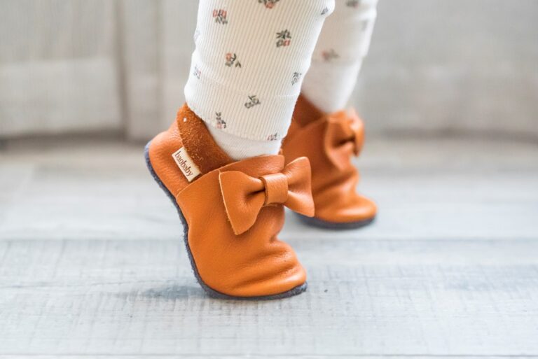 Baobaby soft baby shoes, Piruetice hazelnut